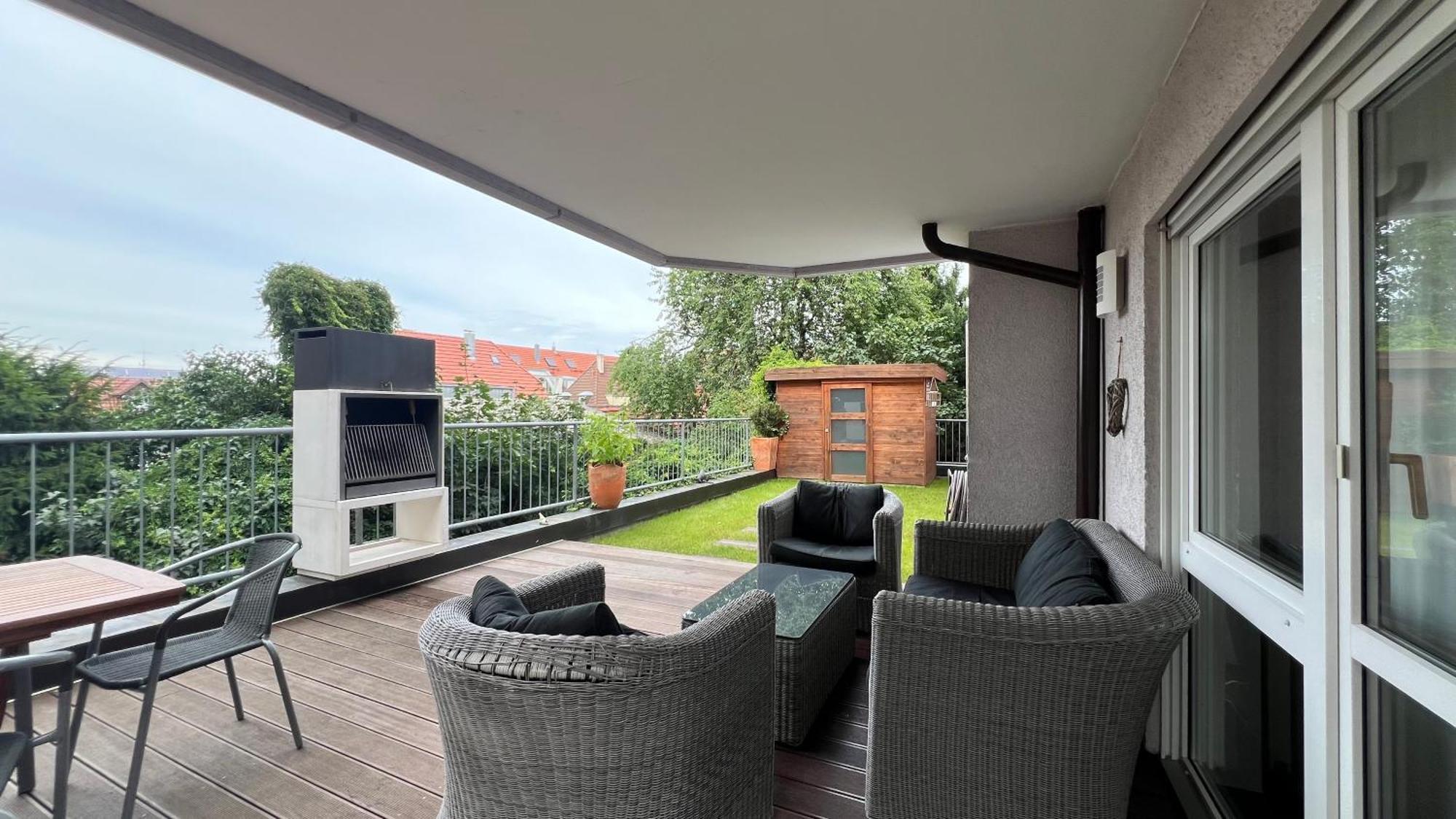 לודוויגסבורג Ludwigshome Luxus - Zentral, Kostenloser Parkplatz, Terrasse מראה חיצוני תמונה